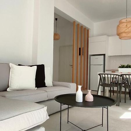 Kelly'S Urban Apartment Елунда Екстер'єр фото