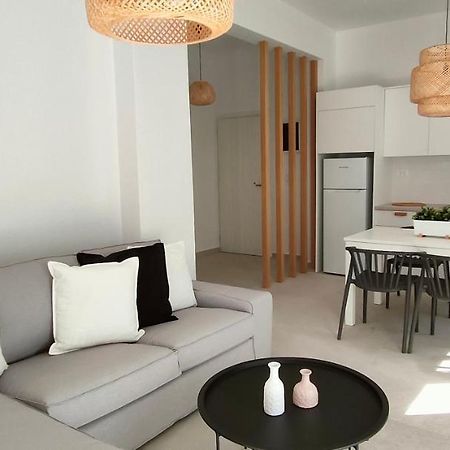 Kelly'S Urban Apartment Елунда Екстер'єр фото